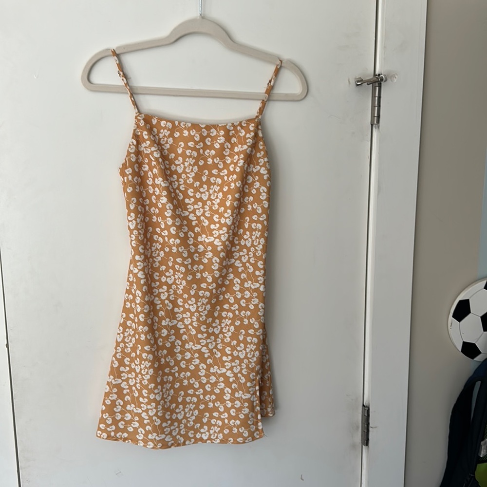 Princess Polly Yellow and White Floral Dress